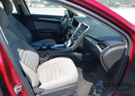 2014 Ford Fusion S из США, поврежденный, VIN 1FA6P0G75E5394815